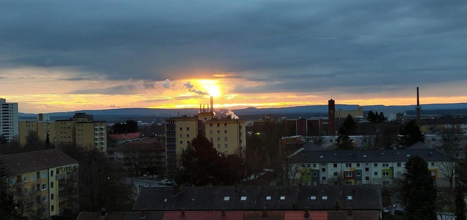 Penthouse "Marc Aurel" - Greatview, Wifi & Netflix Apartment Schweinfurt Bilik gambar